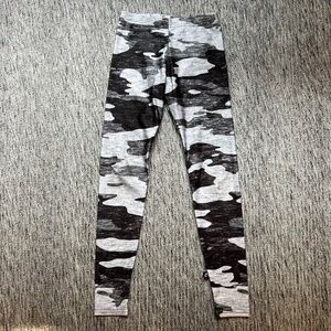 Terez Kids Grey Camo Leggings